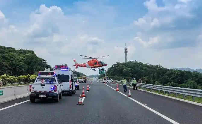 潮阳区高速公路汽车救援案例