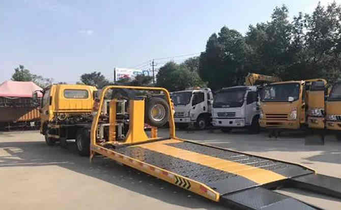 潮阳区汽车中途维修案例